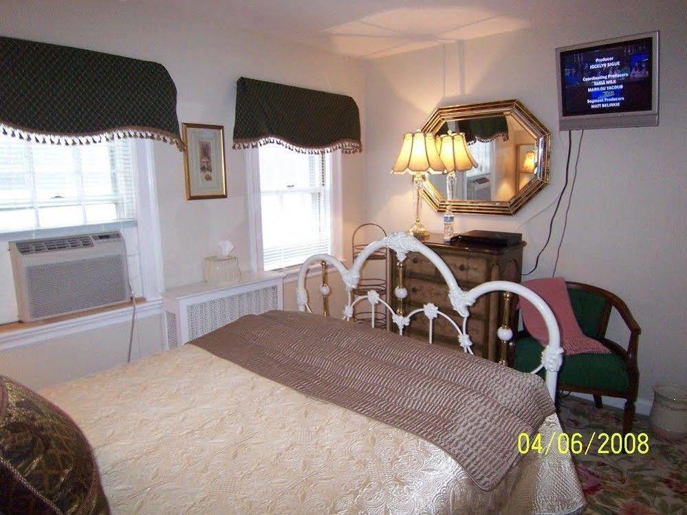 Wellesley Bed And Breakfast Экстерьер фото